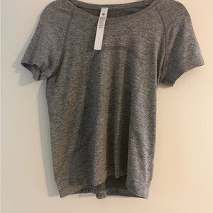 Lululemon Athletica Heathered Gray Short Sleeve Swiftly Tee